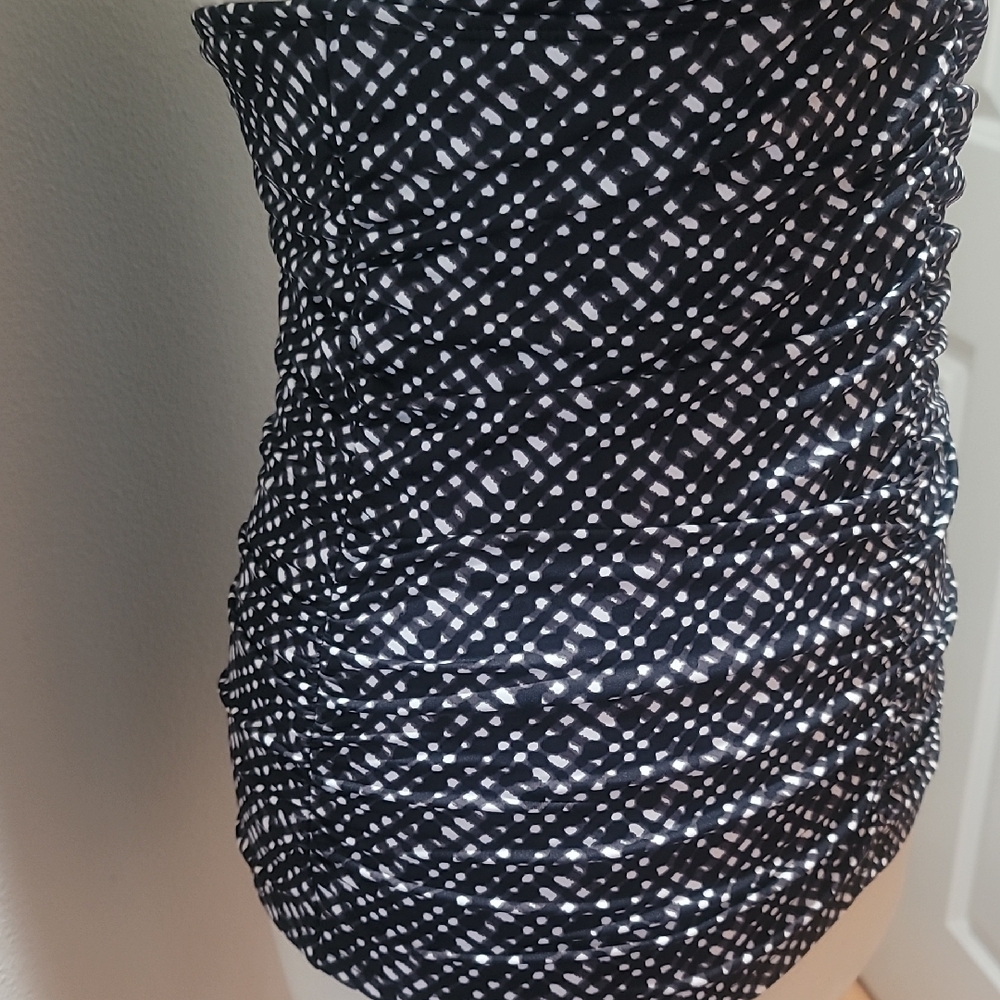 Athleta Sleeveless Swimwear Tankini Haltar Top Black White Vacation Resortwear - Picture 5 of 13